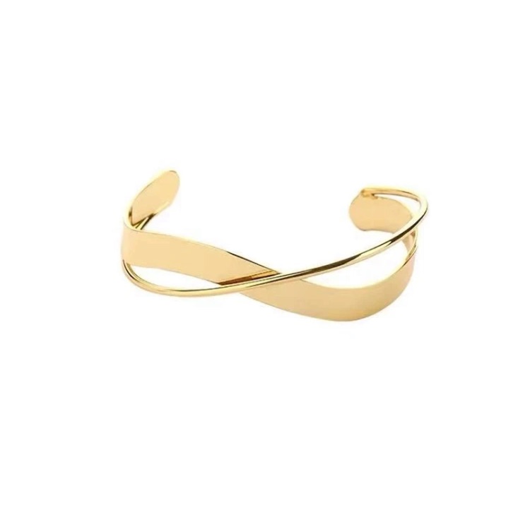 Gorgeous Gold Plated Bracelet 29$